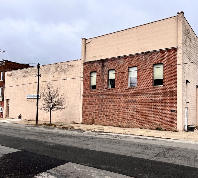 1621 Forbes Ave, Pittsburgh, PA à louer - Photo de l’immeuble – Image 1 sur 11