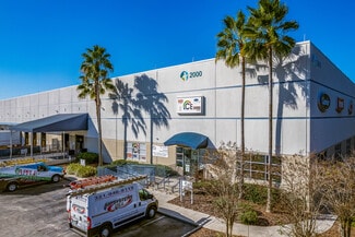 Plus de détails pour 2000 Parks Oaks Ave, Orlando, FL - Industriel/Logistique à louer