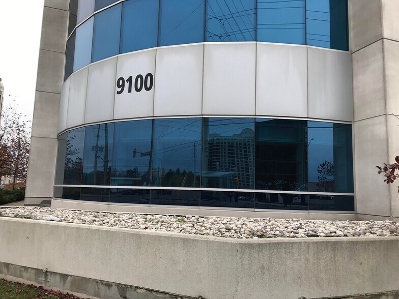 9100 Jane St, Vaughan, ON à louer - Photo de l’immeuble – Image 2 sur 6