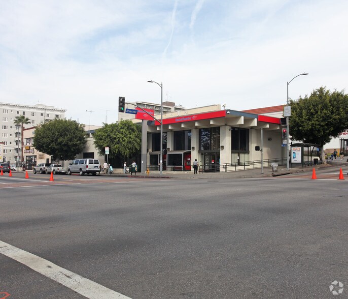 2101 W 6th St, Los Angeles, CA à vendre - Photo de l’immeuble – Image 1 sur 2