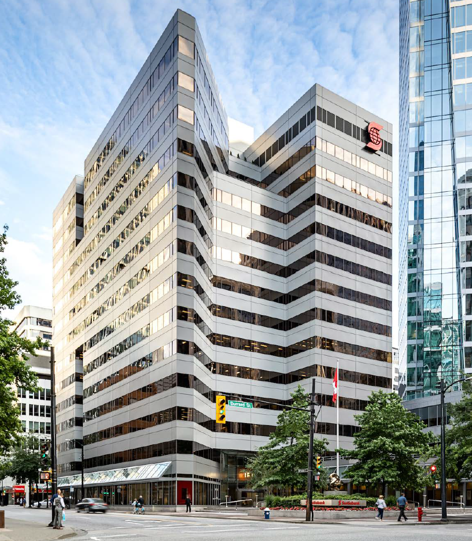900 Pender St, Vancouver, BC à louer Photo de l’immeuble– Image 1 sur 5