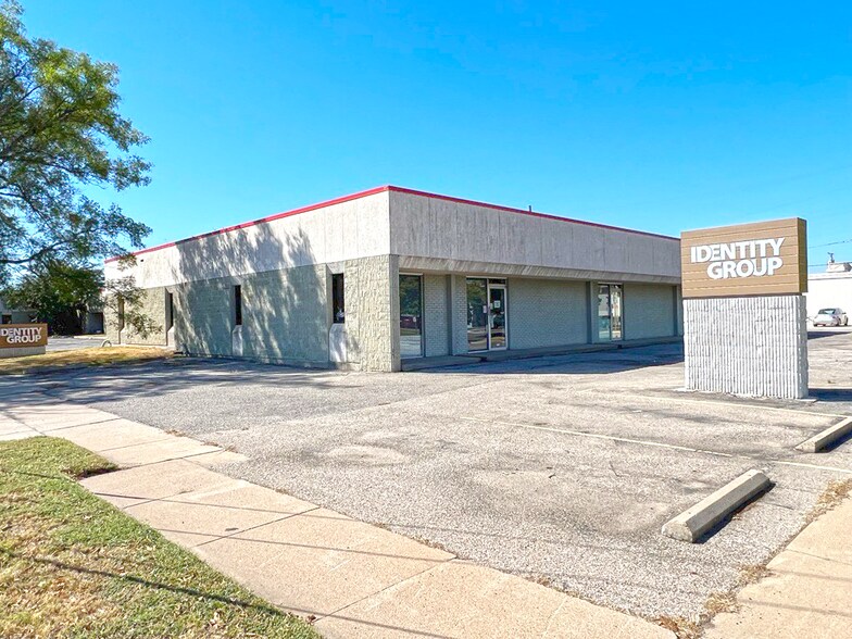 313 S Ida St, Wichita, KS à vendre - Photo de l’immeuble – Image 2 sur 28