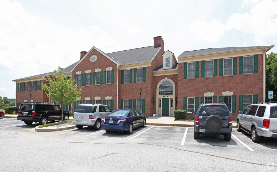 5016-5018 Dorsey Hall Dr, Ellicott City, MD à louer - Photo de l’immeuble – Image 2 sur 3