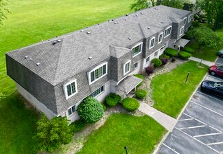 Plus de détails pour 261 Beattie Ave, Lockport, NY - Logement à vendre