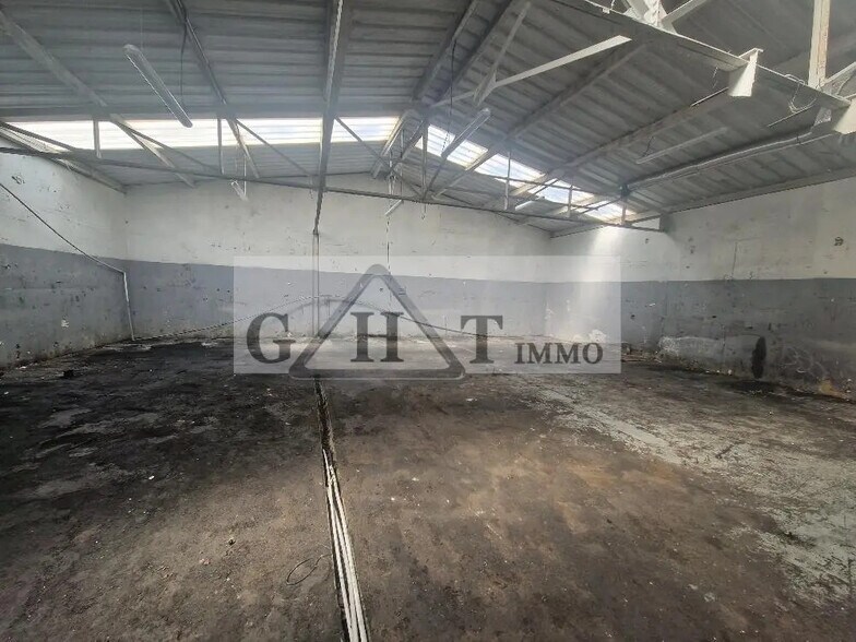 Industriel/Logistique dans Livry-Gargan à vendre - Photo de l’immeuble – Image 1 sur 7