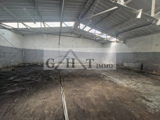 Plus de détails pour Industriel/Logistique à vendre