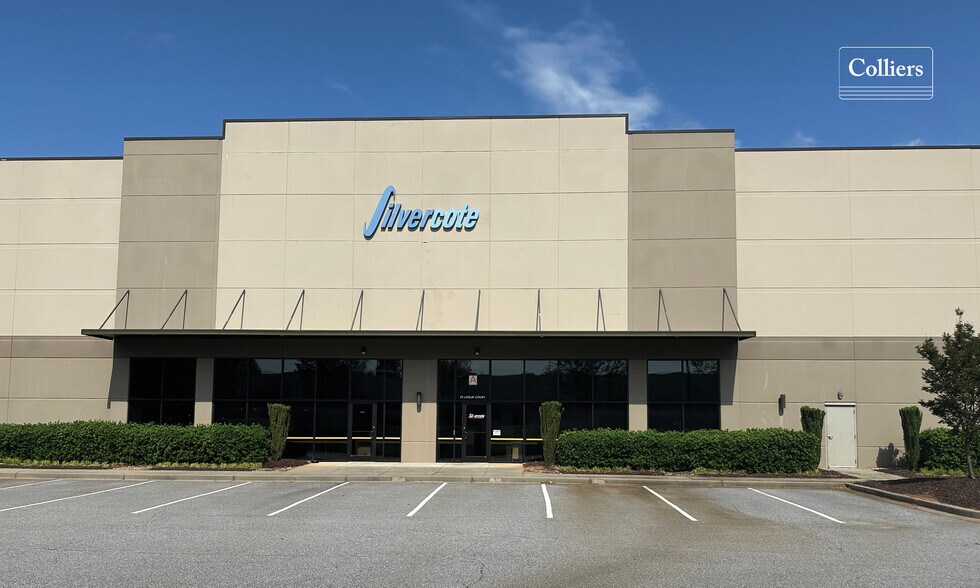 25 Logue Ct, Greenville, SC à louer - Photo de l’immeuble – Image 1 sur 13