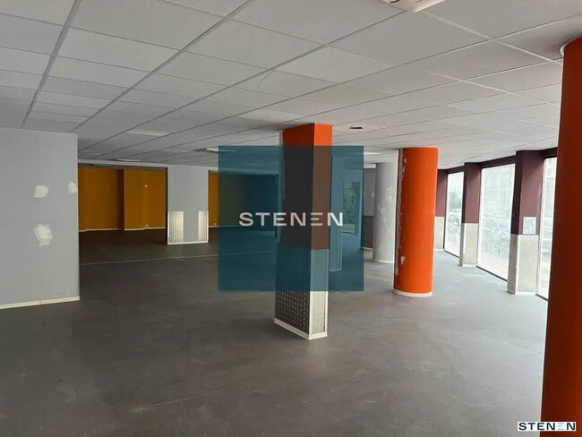 Plus de détails pour Bureau, Local commercial à louer