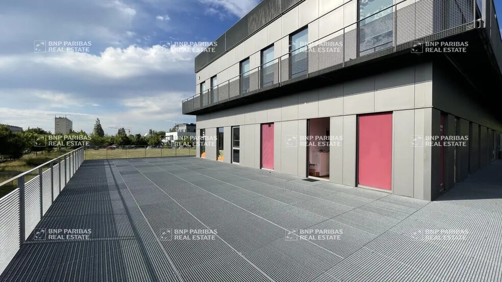 Bureau dans Nancy à vendre - Photo principale – Image 1 sur 11