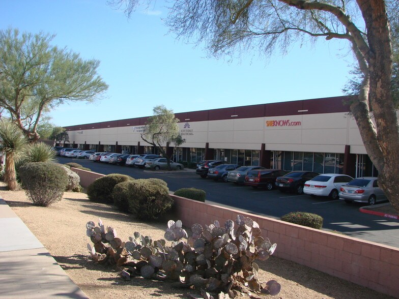 16101 N 82nd St, Scottsdale, AZ à louer - Photo principale – Image 1 sur 17