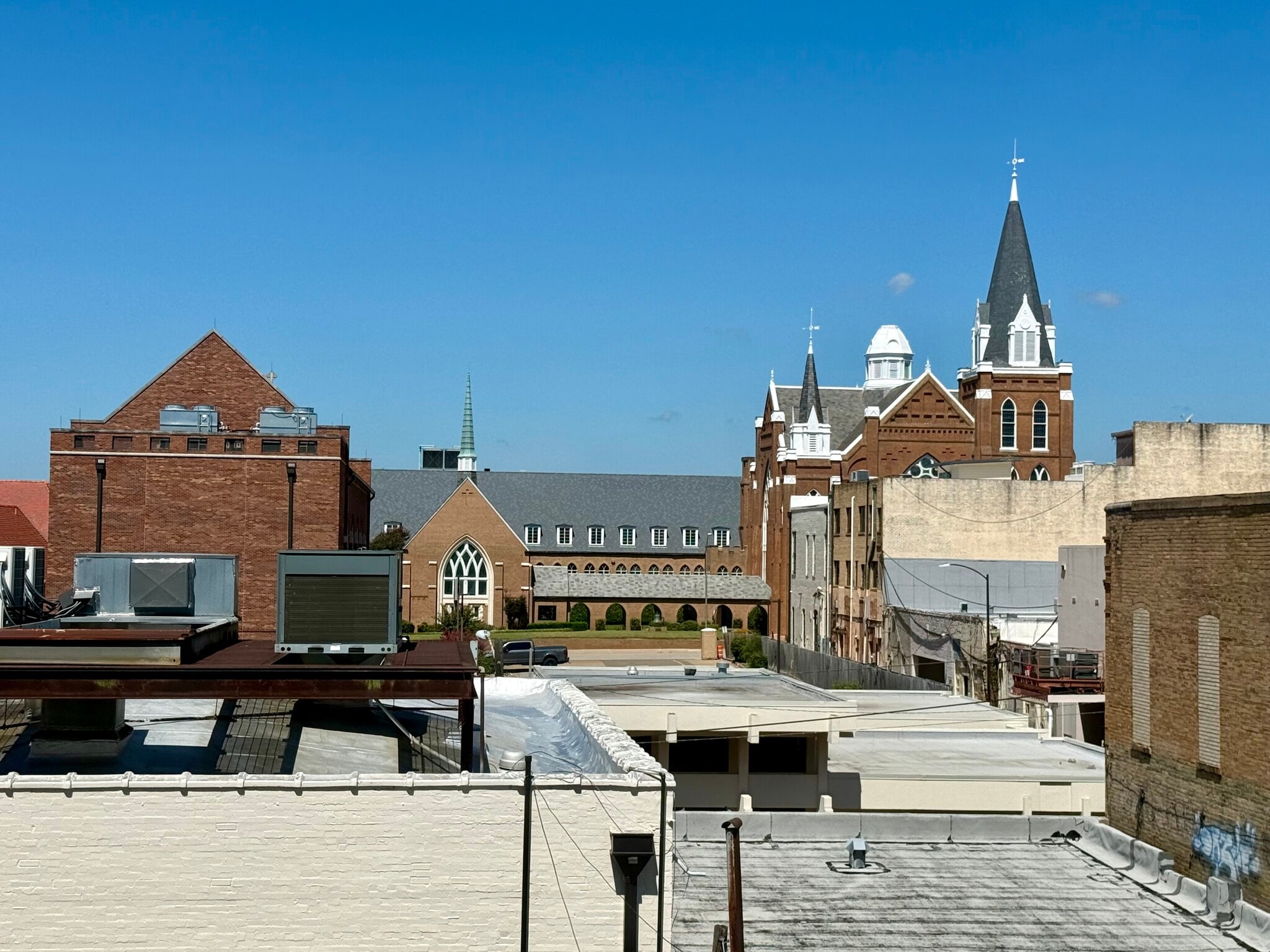 121 S Broadway Ave, Tyler, TX à louer Photo intérieure– Image 1 sur 5