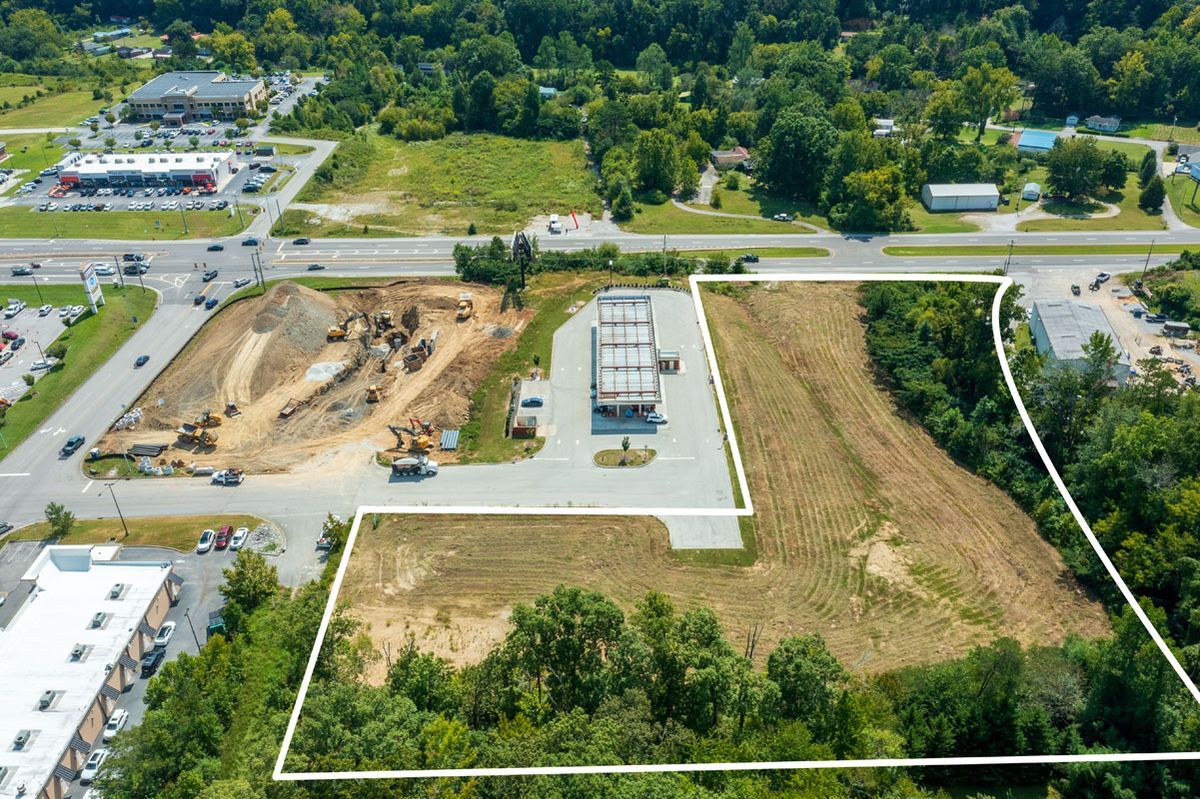 2030 Roane State Hwy, Harriman, TN à vendre Photo de l’immeuble– Image 1 sur 9