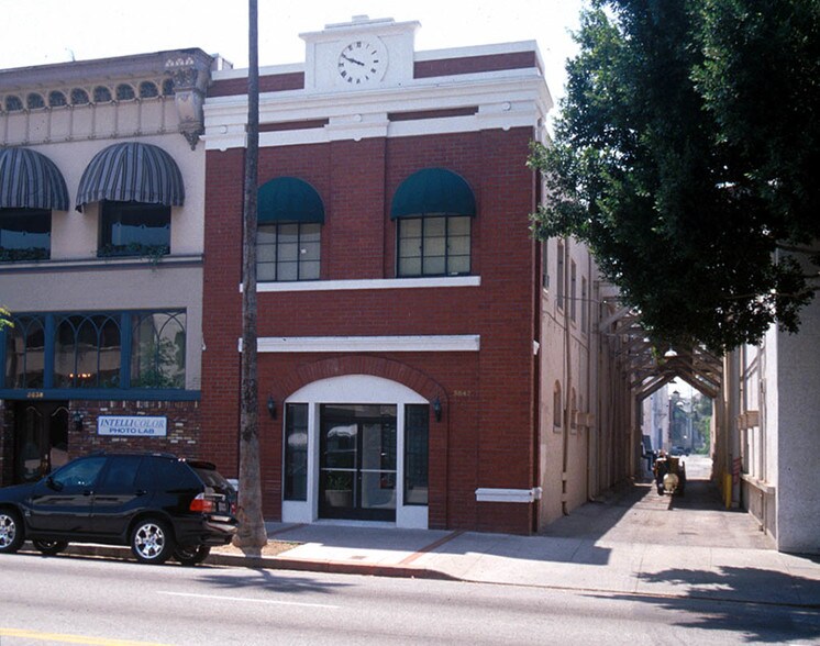 3642 University Ave, Riverside, CA à louer - Photo de l’immeuble – Image 2 sur 13