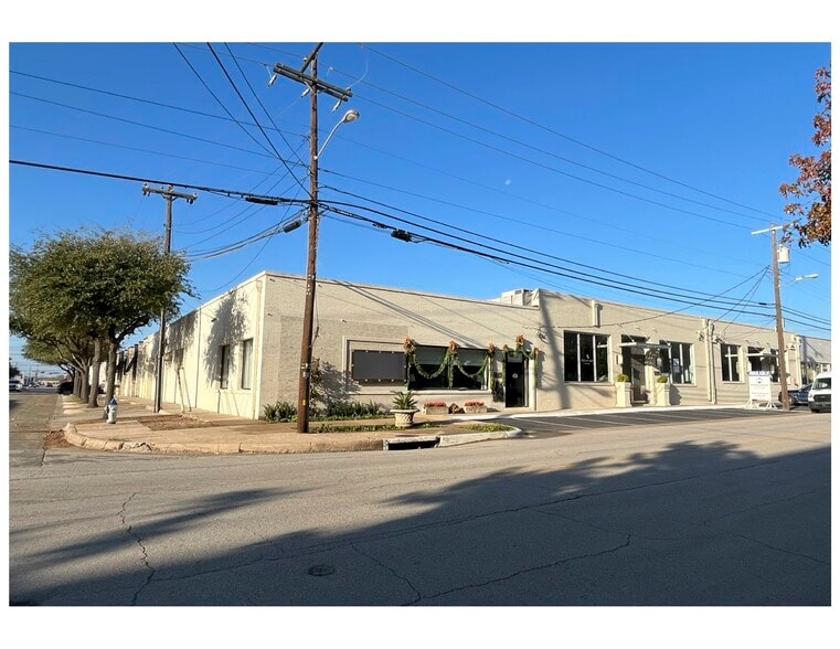 1201 Slocum St, Dallas, TX à vendre - Photo principale – Image 1 sur 2
