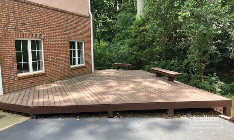 1431 S Highway101, Greer, SC à vendre - Photo de l’immeuble – Image 3 sur 15