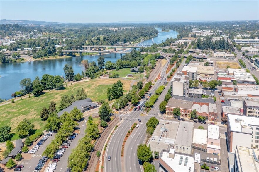 246 State St, Salem, OR à vendre - Aérien – Image 3 sur 18