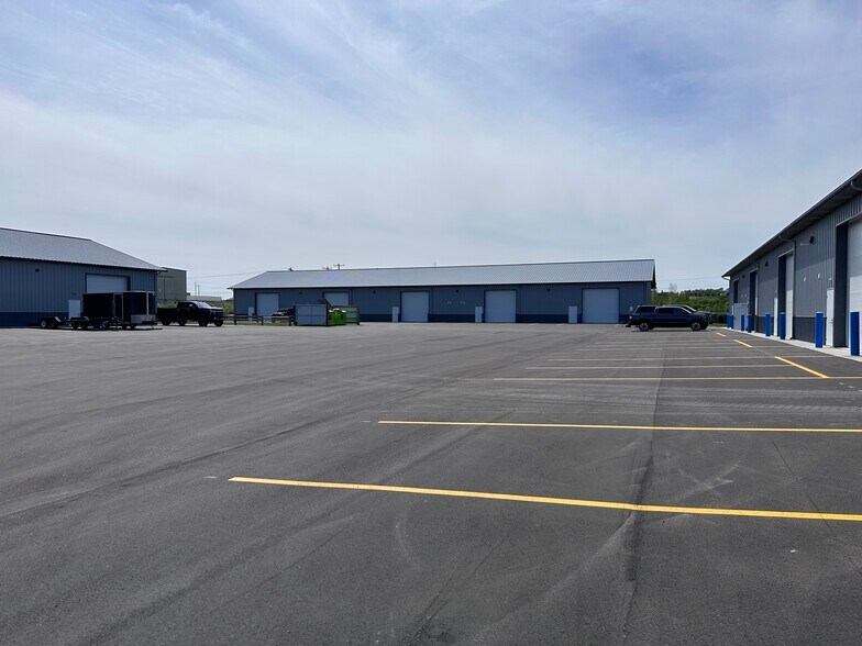 3707 Elmers Industrial, Traverse City, MI à louer - Photo de l’immeuble – Image 3 sur 11