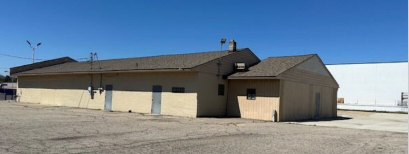 2905 Davison Rd, Flint, MI à vendre - Photo de l’immeuble – Image 1 sur 11