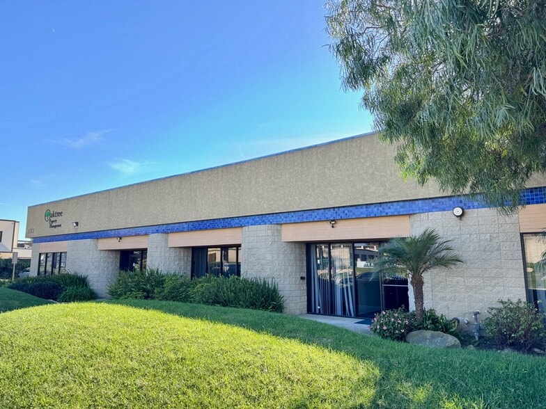 4864 Market St, Ventura, CA à louer - Photo principale – Image 1 sur 5