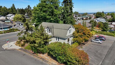 3731 Colby Ave, Everett, WA à louer Aérien– Image 1 sur 64