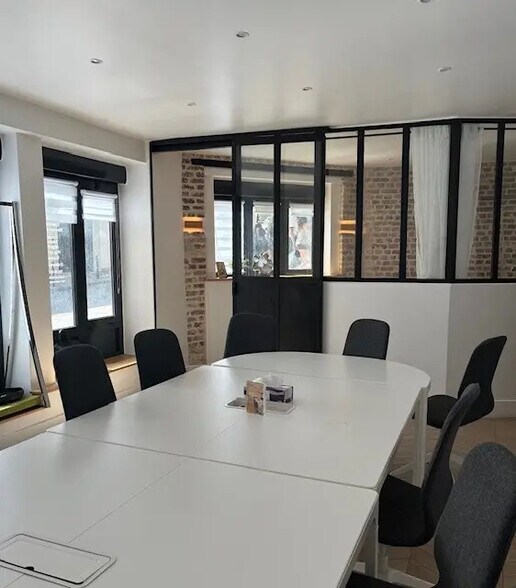 Local commercial dans Paris à vendre - Photo intérieure – Image 3 sur 9