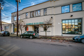 1431 NW 17th Ave, Portland, OR à louer Photo de l’immeuble– Image 1 sur 16