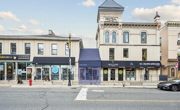 93-101 King St W, Hamilton, ON à louer Photo de l’immeuble– Image 1 sur 9