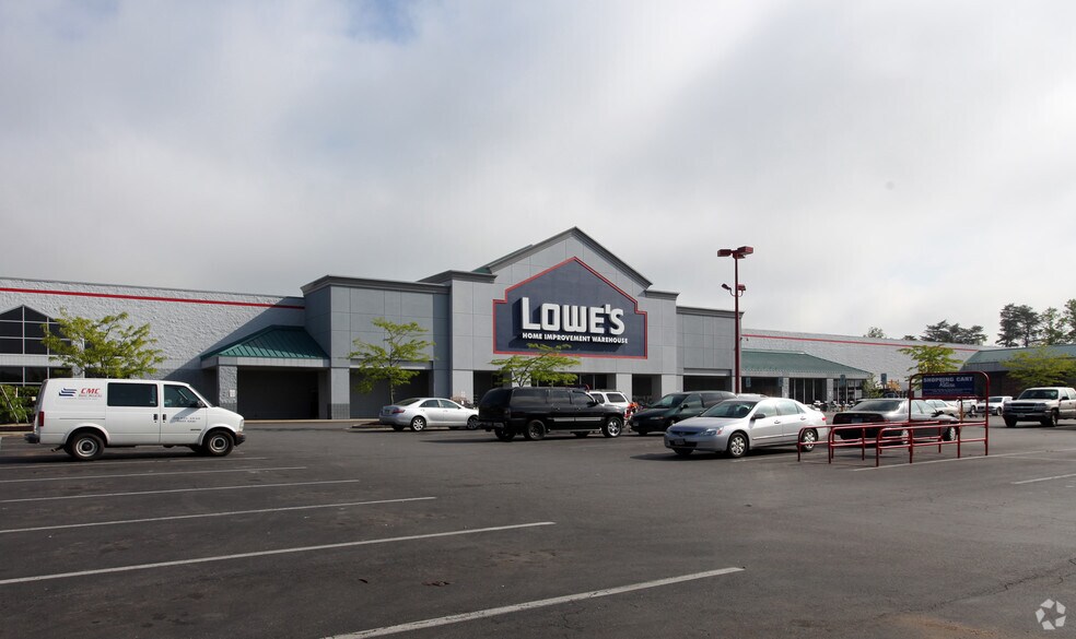 7710 Riverdale Rd, New Carrollton, MD à louer - Photo principale – Image 1 sur 5