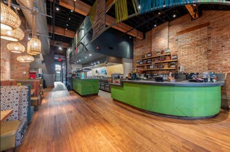 6 W Jefferson Ave, Naperville, IL à louer Photo intérieure– Image 2 sur 2