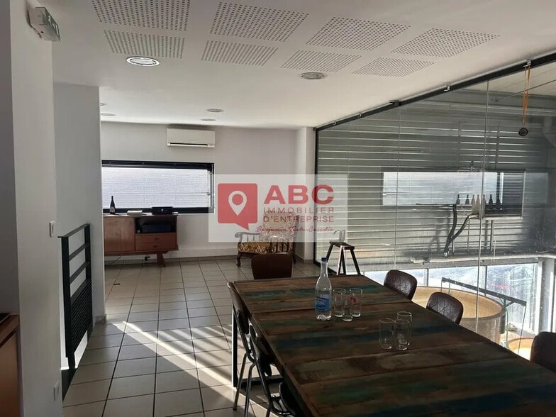 Local d'activités dans Rivesaltes à vendre - Photo intérieure – Image 2 sur 2