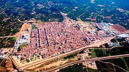 Terrain dans Carcaixent, Valencia à louer - Photo de l’immeuble – Image 3 sur 8