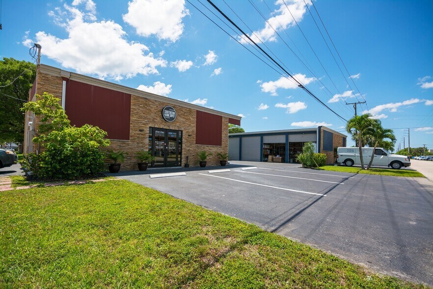 2600 SW 3rd Ave, Fort Lauderdale, FL à louer - Photo de l’immeuble – Image 1 sur 9