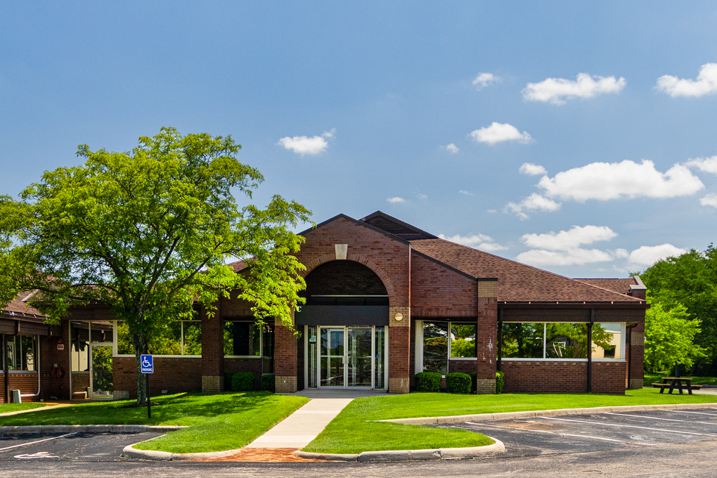 4830 Knightsbridge Blvd, Columbus, OH à louer Photo de l’immeuble– Image 1 sur 5