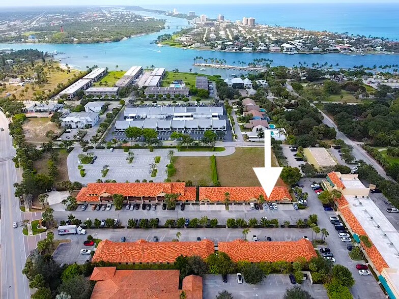 725 N A1A, Jupiter, FL à louer - Photo de l’immeuble – Image 2 sur 17