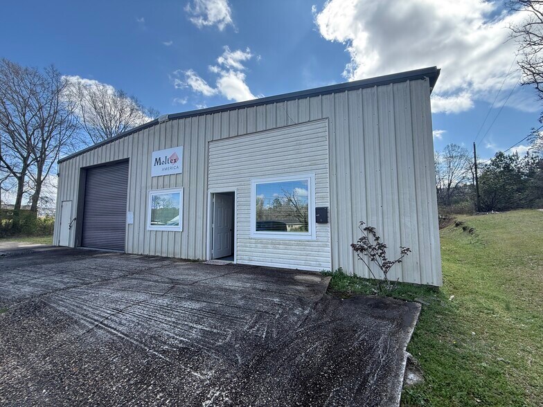 9 Duffey Dr, Lagrange, GA à louer - Photo de l’immeuble – Image 1 sur 3