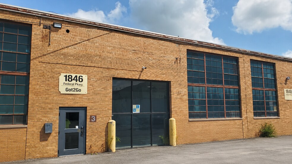 1846 Federal Pky, Columbus, OH à louer - Photo de l’immeuble – Image 1 sur 9