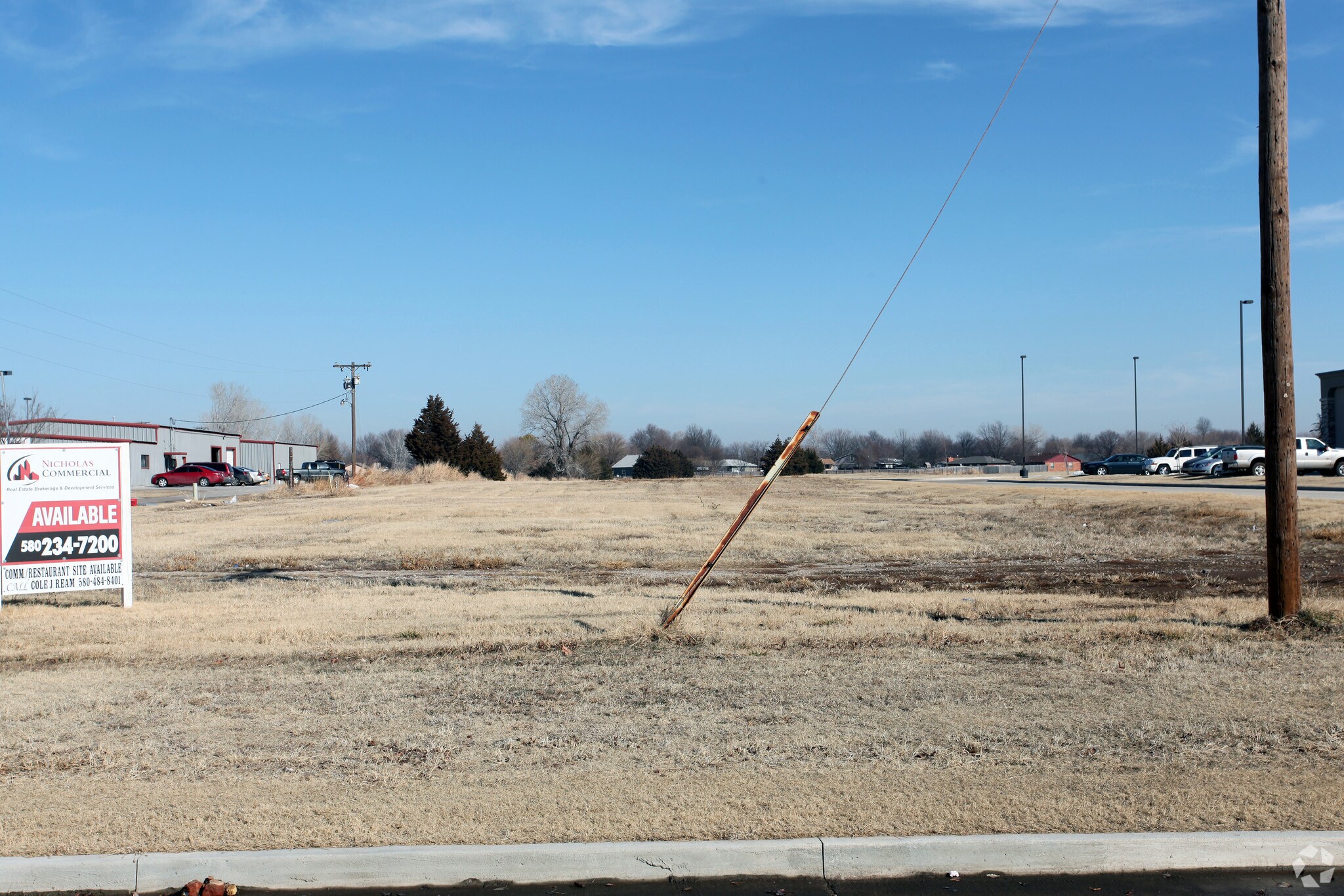 4100 W Owen K Garriott Rd, Enid, OK à vendre Photo de l’immeuble– Image 1 sur 3