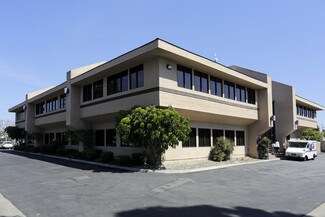 Plus de détails pour 5500 Bolsa Ave, Huntington Beach, CA - Industriel/Logistique à louer