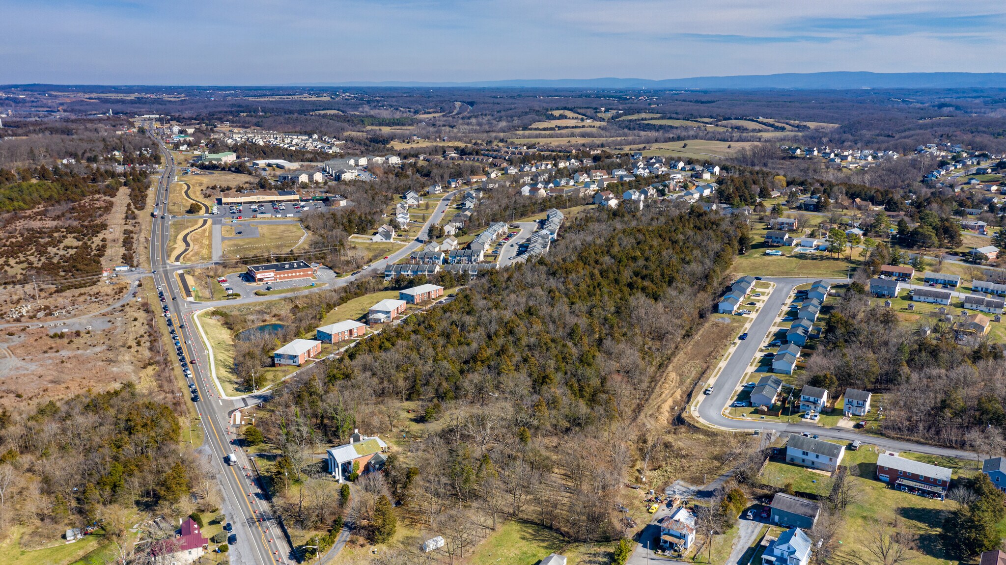 Pleasant View Dr, Strasburg, VA à vendre Photo principale– Image 1 sur 9