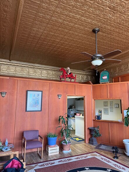 113 Washington St, Hart, MI à vendre - Photo de l’immeuble – Image 2 sur 2