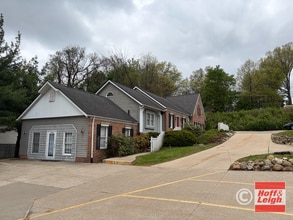541 West Ave, Tallmadge, OH à louer Photo intérieure– Image 1 sur 5