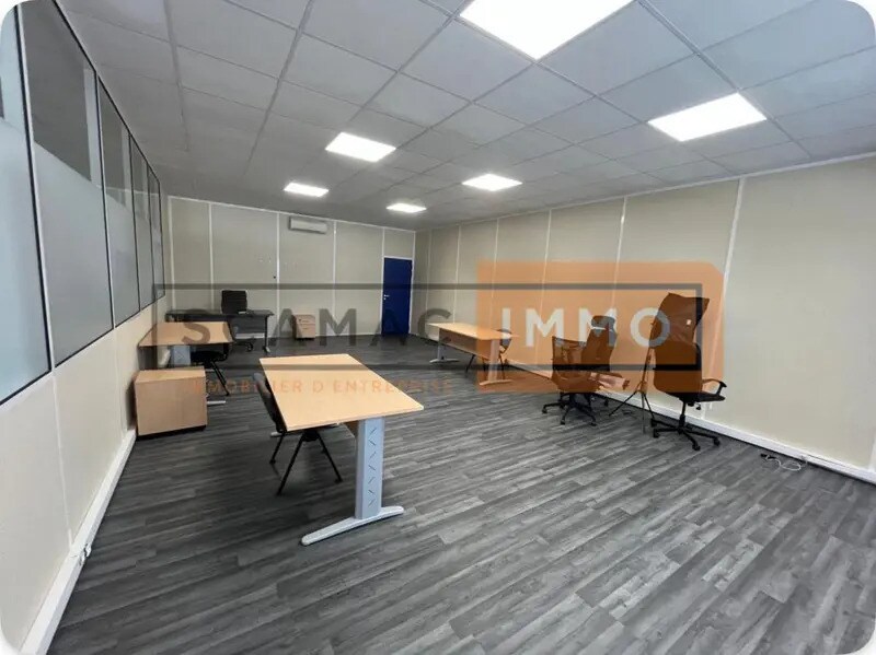 Bureau dans Fréjus à louer Photo intérieure– Image 1 sur 5