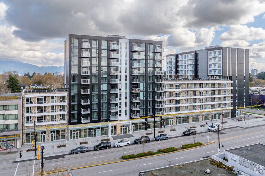 2731 Kingsway, Vancouver, BC à vendre - Photo de l’immeuble – Image 3 sur 5
