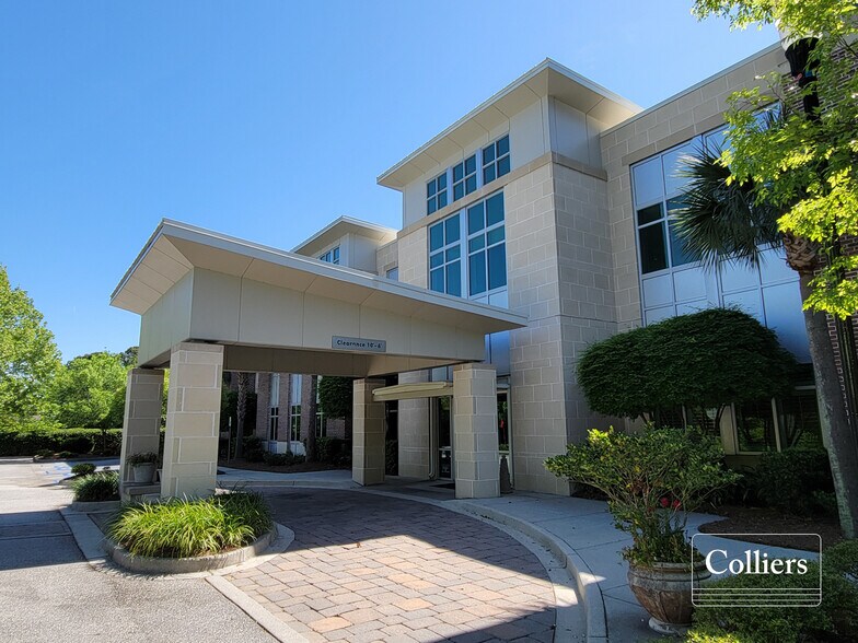 421 Wando Park Blvd, Mount Pleasant, SC à vendre - Photo de l’immeuble – Image 3 sur 11