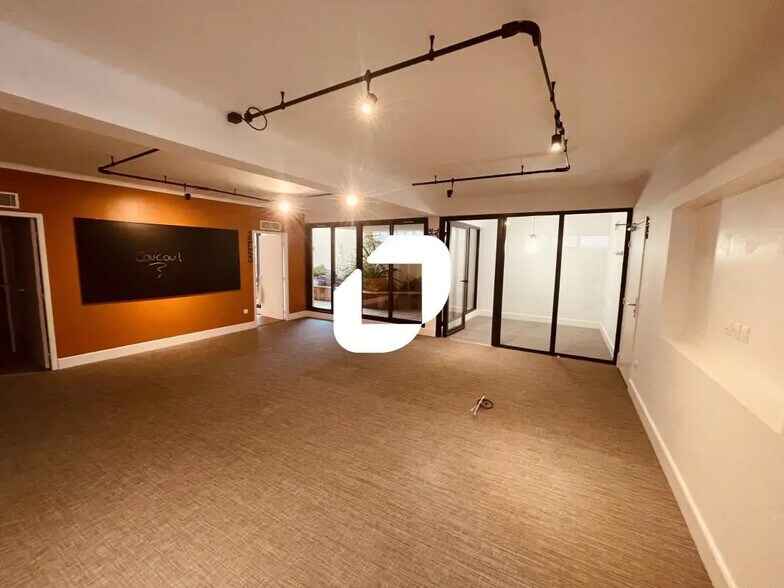 Bureau dans Melun à louer - Photo intérieure – Image 3 sur 6