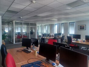 Rue Albert Einstein, Marseille à louer Photo intérieure– Image 2 sur 4