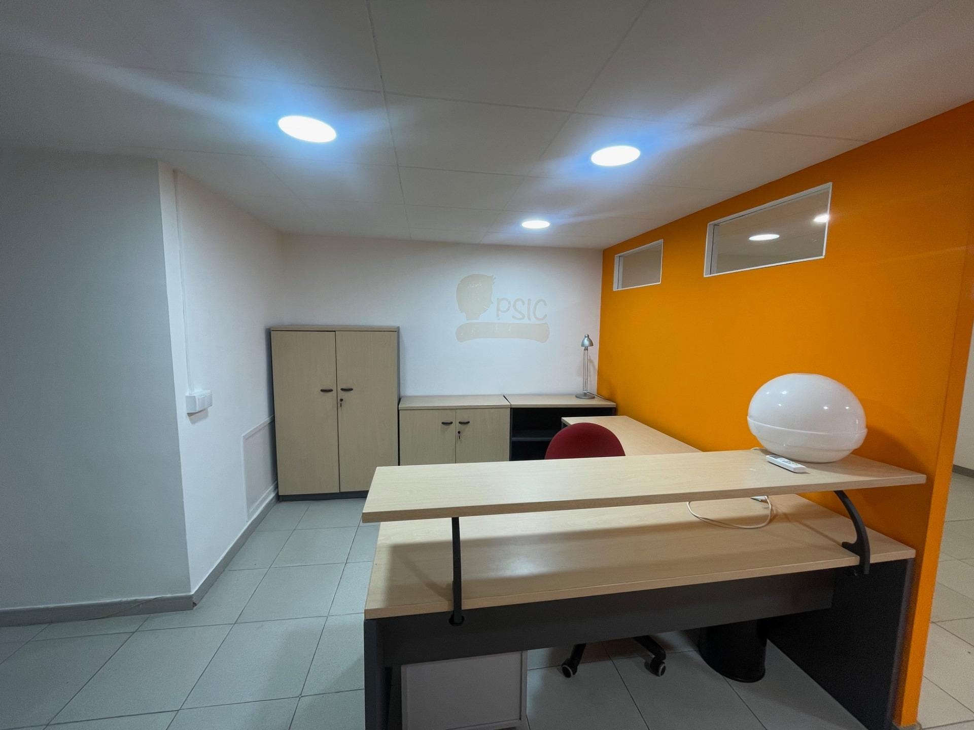 Bureau dans Mataró, Barcelona à louer Photo intérieure– Image 1 sur 8