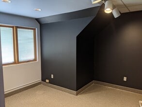 1401 Stone Rd, Rochester, NY à louer Photo intérieure– Image 2 sur 6