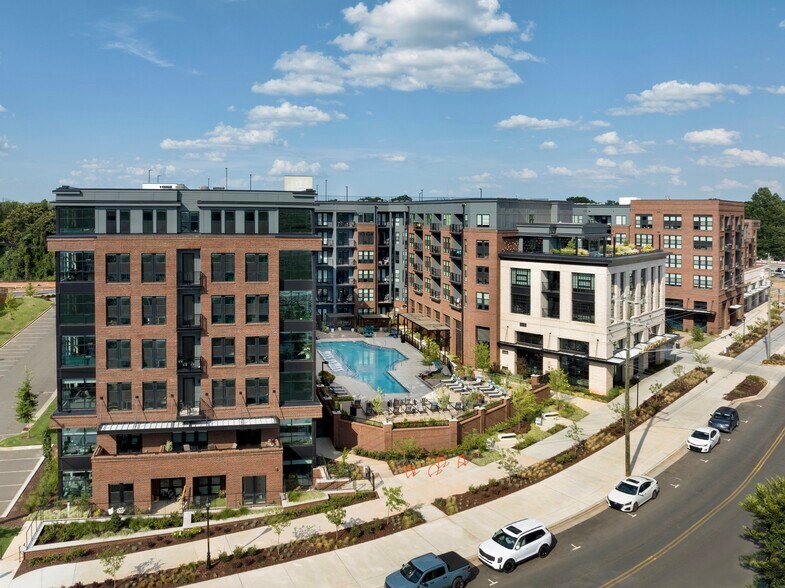 515 Jordan Pl, Charlotte, NC à louer - Photo de l’immeuble – Image 2 sur 3