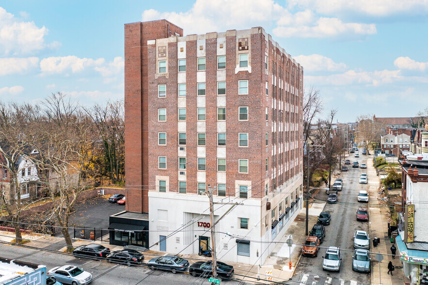 1700 W Tioga St, Philadelphia, PA à louer - Photo de l’immeuble – Image 2 sur 21